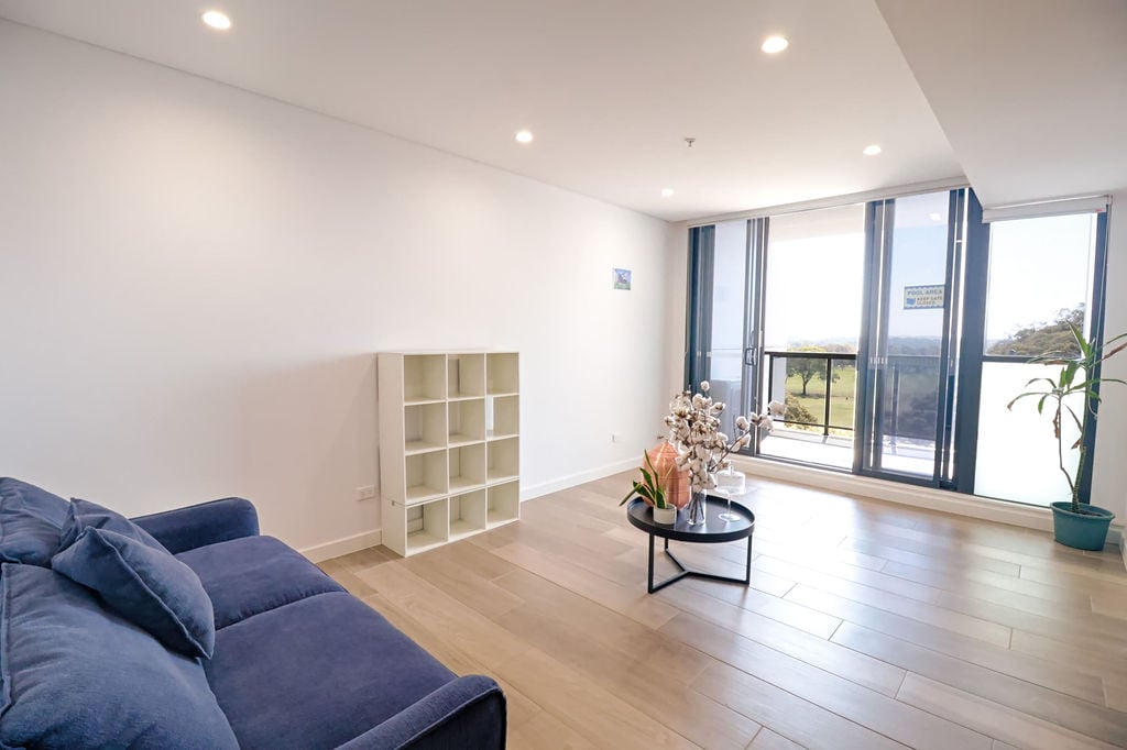 502/4 Hoxton Park Road, Liverpool, NSW 2170 Australia