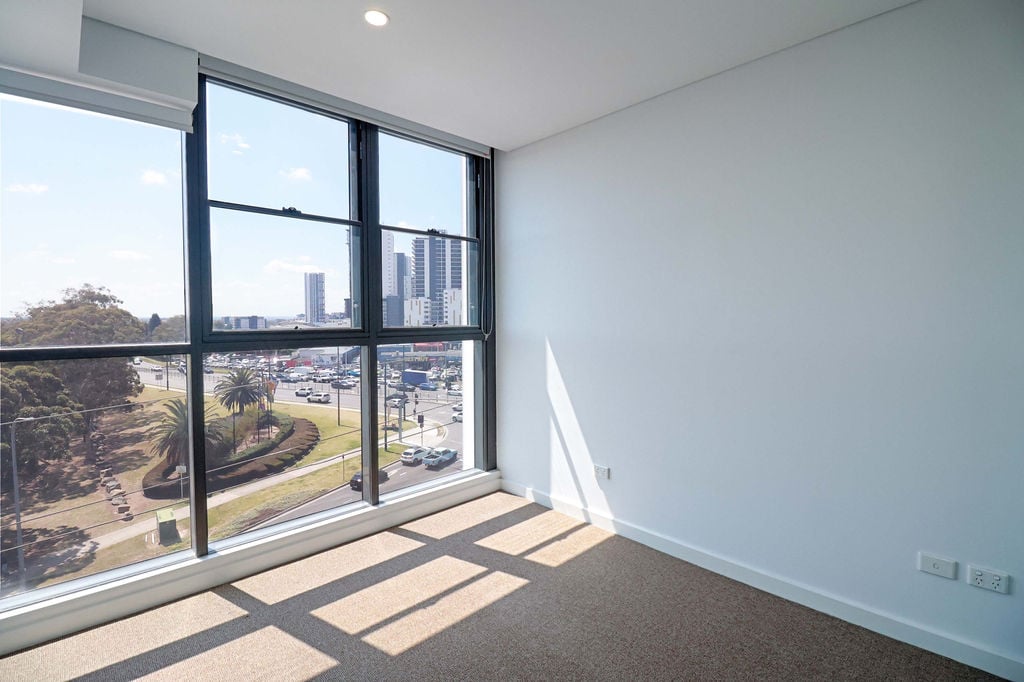 502/4 Hoxton Park Road, Liverpool, NSW 2170 Australia