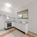 2/2 Napier Street, Mays Hill, NSW 2145 Australia
