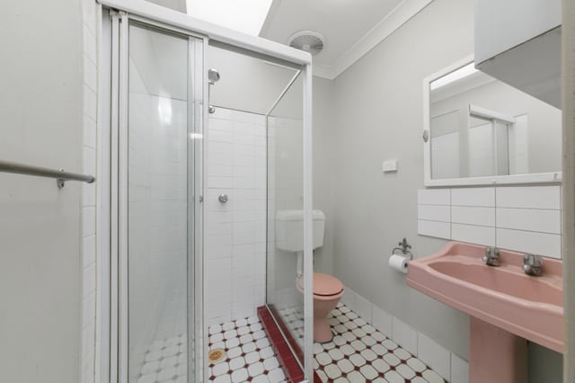 2/2 Napier Street, Mays Hill, NSW 2145 Australia