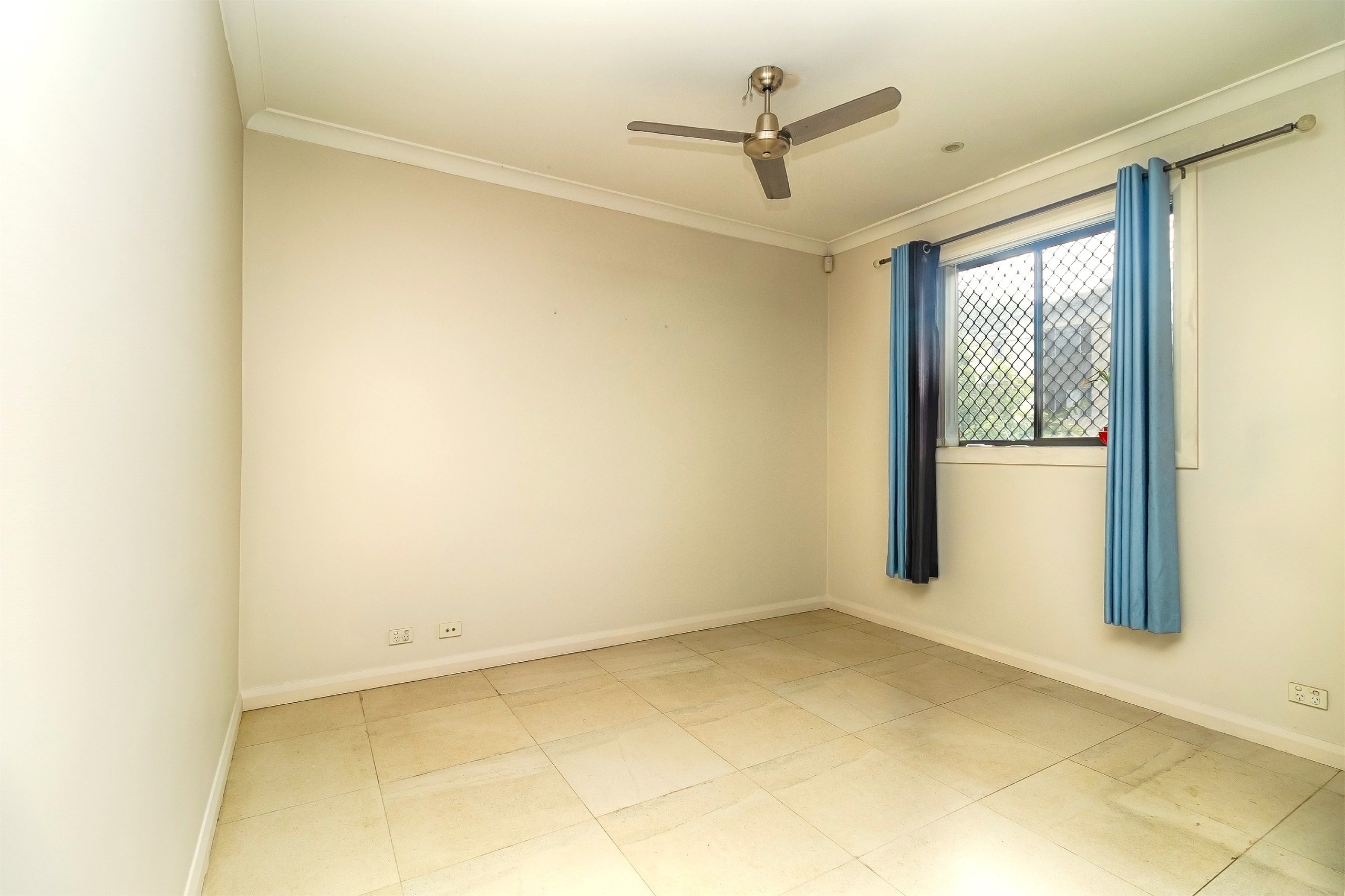 23 Macklin Street, Pendle Hill, NSW 2145 Australia