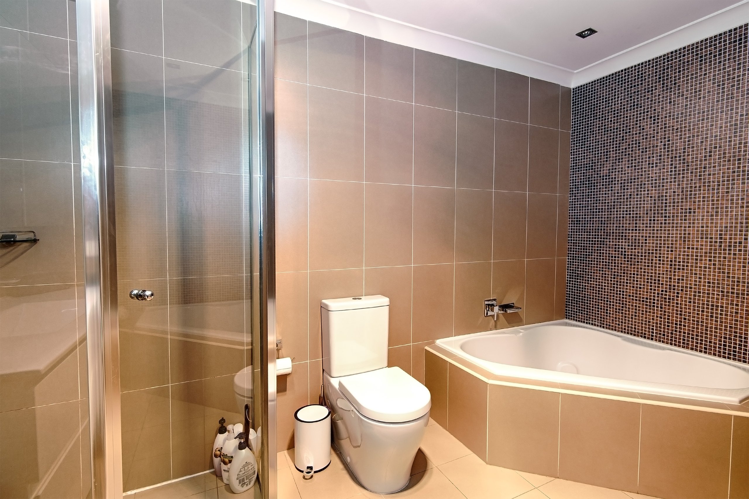 121 Adler Parade, Greystanes, NSW 2145 Australia
