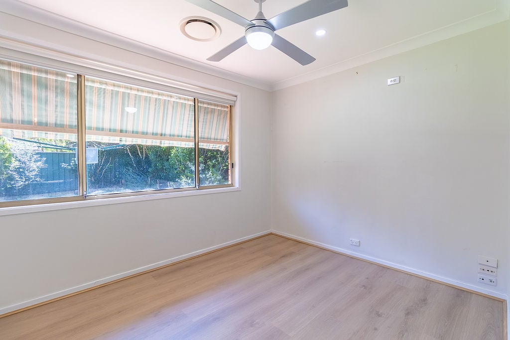 23 Currans Hill Drive, Currans Hill, NSW 2567 Australia