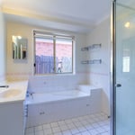23 Currans Hill Drive, Currans Hill, NSW 2567 Australia