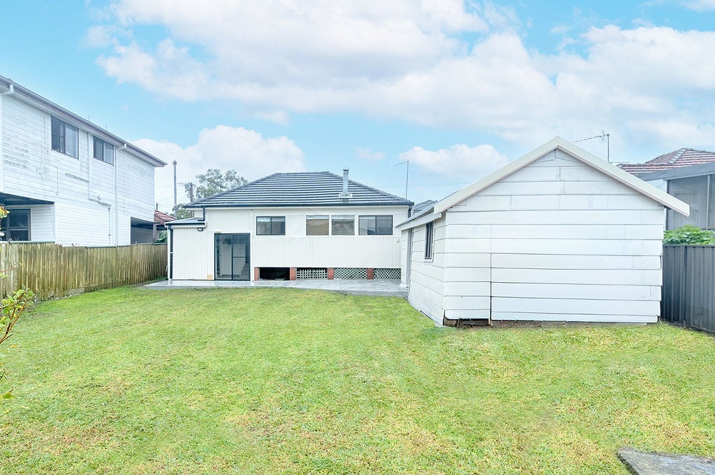 63 Berkeley Street, South Wentworthville, NSW 2145 Australia