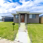 17a Stanham Circuit, Gledswood Hills, NSW 2557 Australia