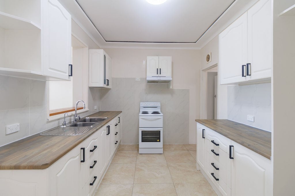 64 Holroyd Road, Merrylands, NSW 2160 Australia