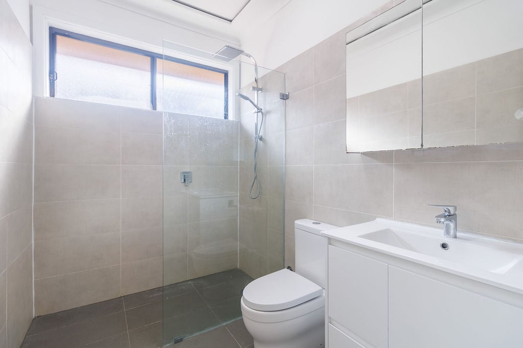 64 Holroyd Road, Merrylands, NSW 2160 Australia