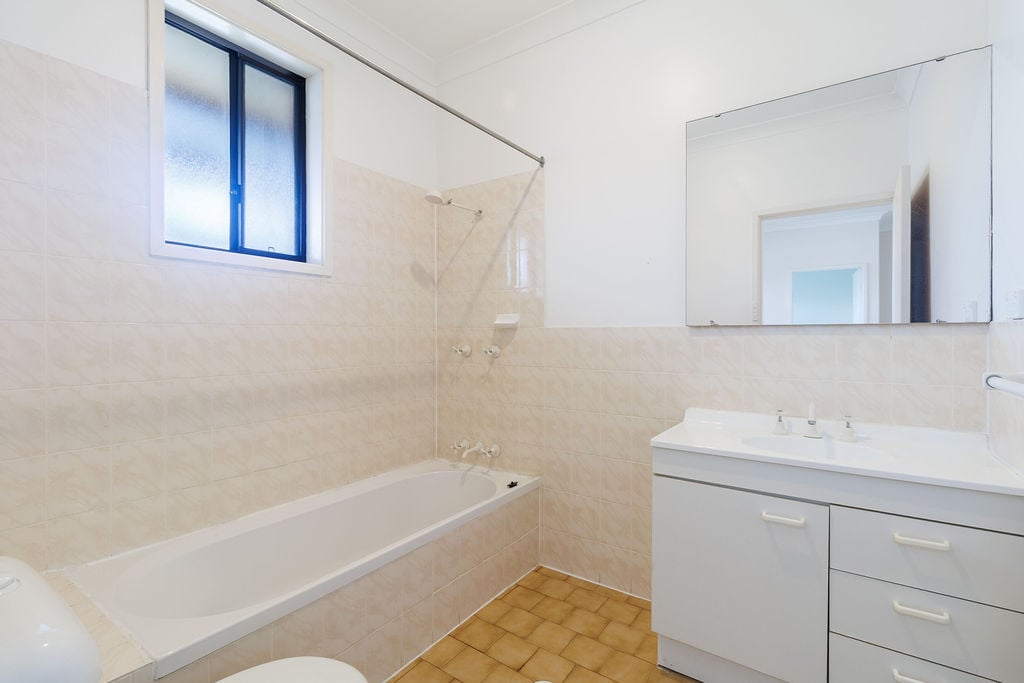 64 Holroyd Road, Merrylands, NSW 2160 Australia