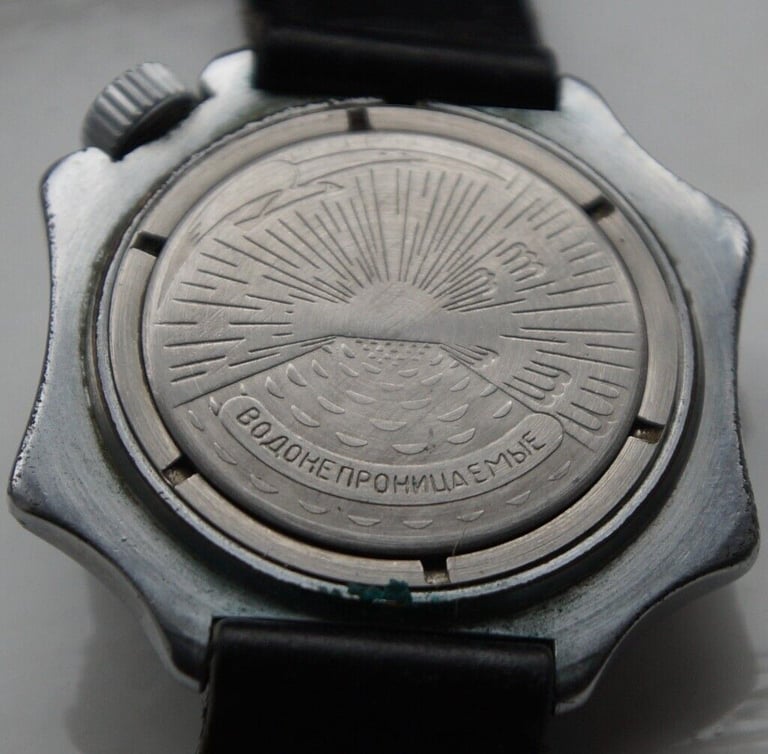 Wostok Admiralskie manual wind mechanical wristwatch -  Russia - Vintage- Quirky case