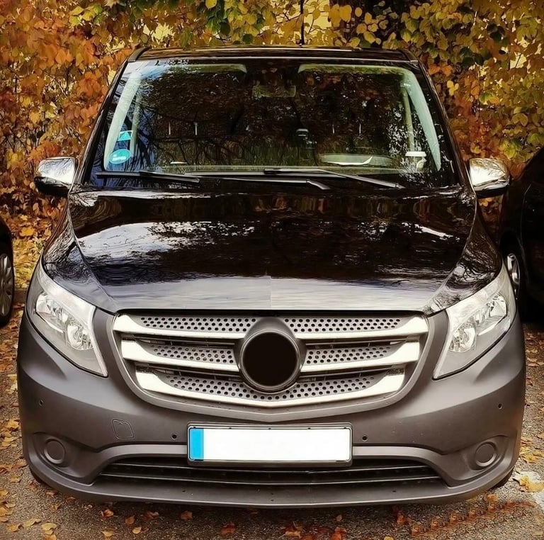 Front grill Mercedes Vito w447