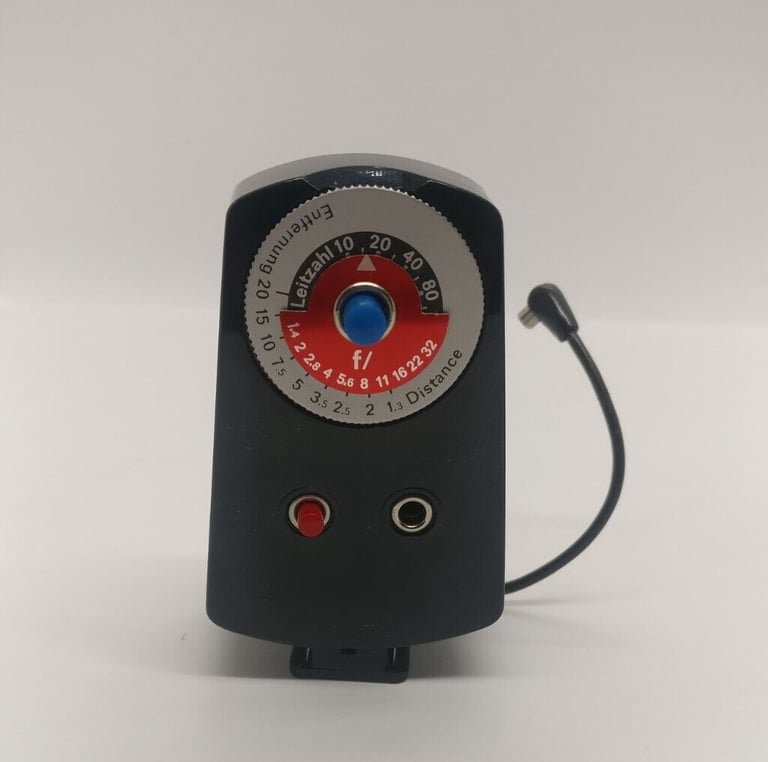 Vintage Boots Tickystar flashgun