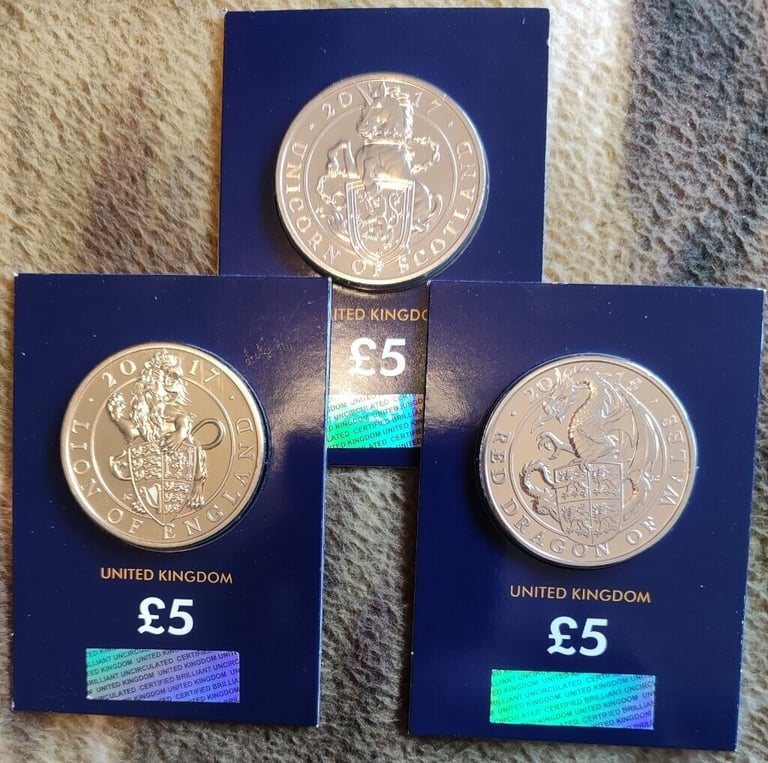 5 POUNDS Queens Beasts 3 COIN SET,LION,UNICORN AND DRAGON,BUNC,NICEFOR GIFT!