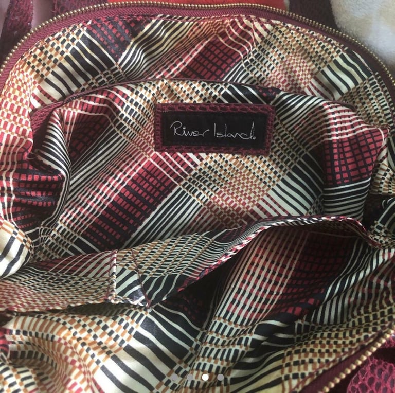 River island handbag with long strap SALE!! New condition 