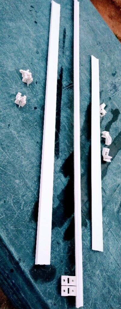 3 Curtain Rails for £2! Varying, shorter Strips with Fittings