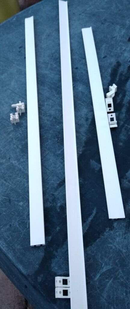 3 Curtain Rails for £2! Varying, shorter Strips with Fittings