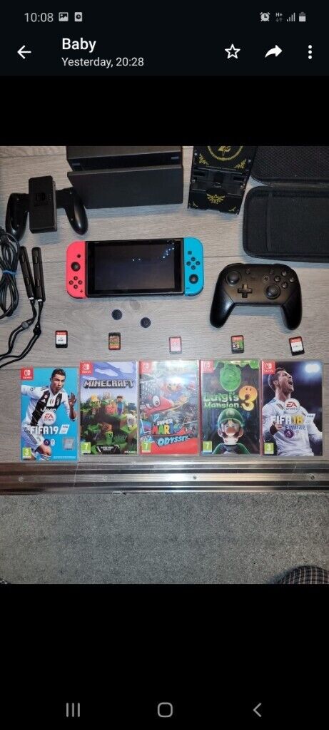 NINTENDO  SWITCH  +  "  5 #  GAMES 