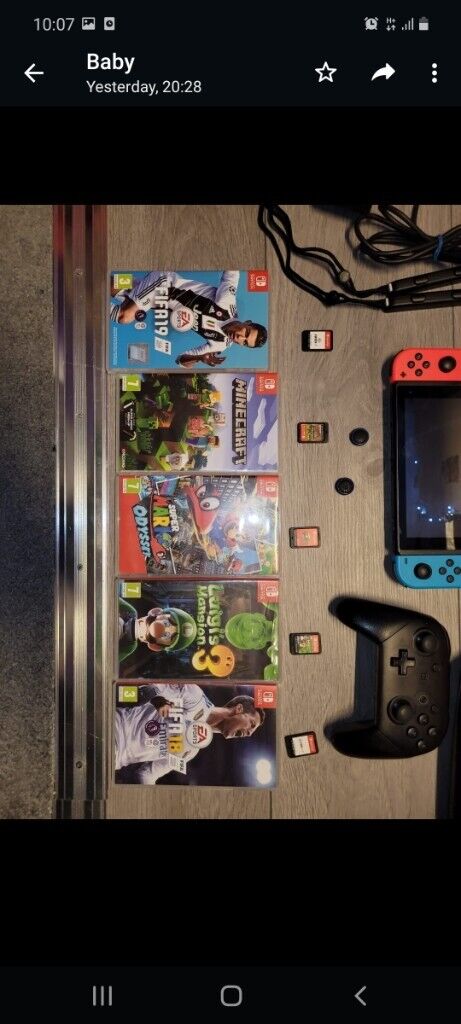 NINTENDO  SWITCH  +  "  5 #  GAMES 