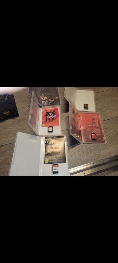 NINTENDO  SWITCH  +  "  5 #  GAMES 