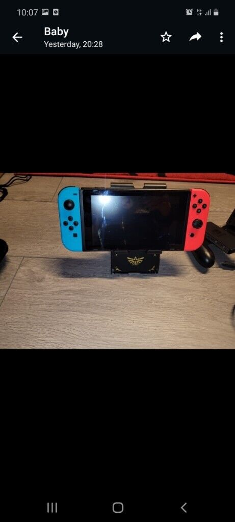 NINTENDO  SWITCH  +  "  5 #  GAMES 