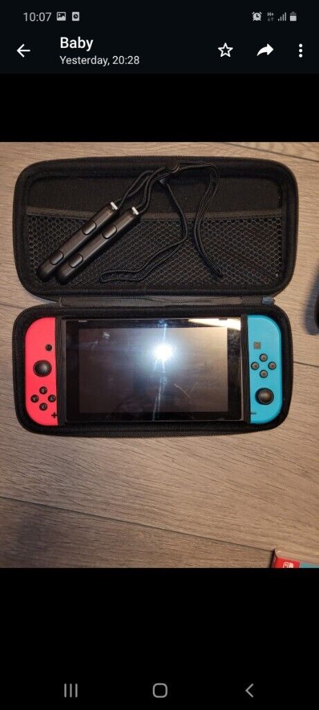 NINTENDO  SWITCH  +  "  5 #  GAMES 