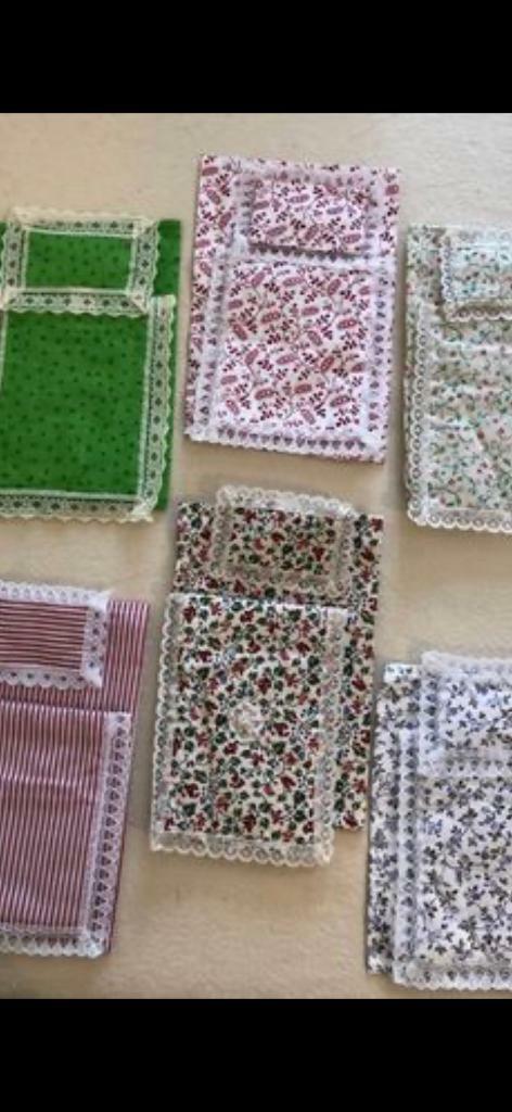 JOB LOT dollhouse sized double/single bedsets/matching curtains/nets