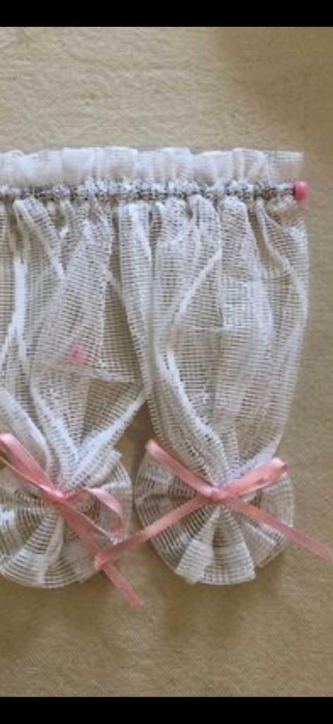 JOB LOT dollhouse sized double/single bedsets/matching curtains/nets