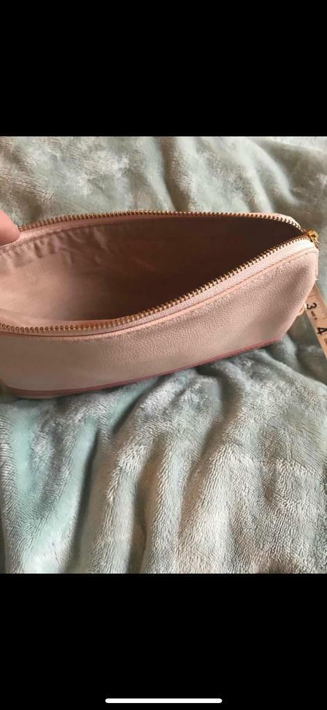Chloe make up pouch