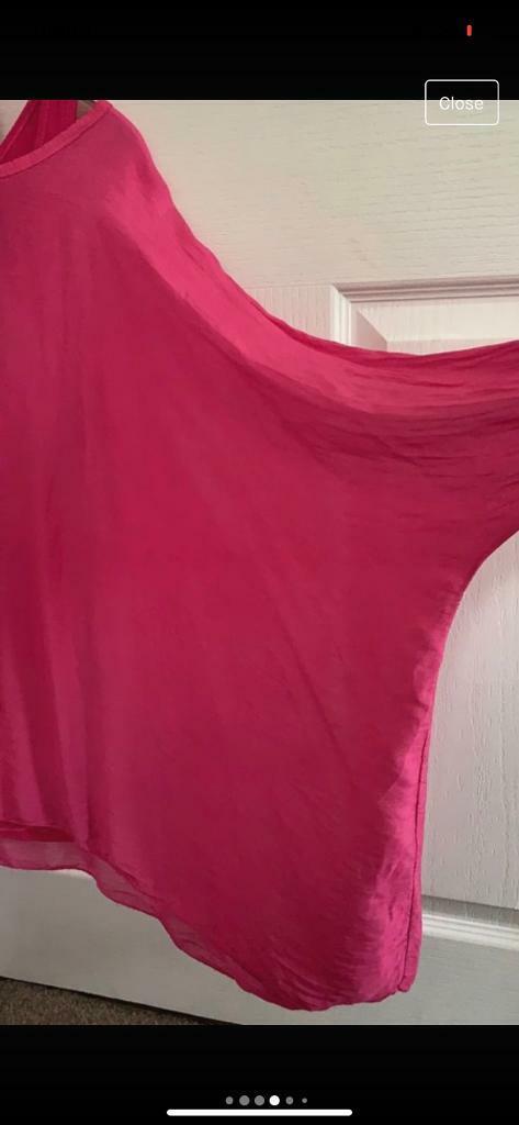 Lovely BNWT pink top with matching vest top and scarf. One size.