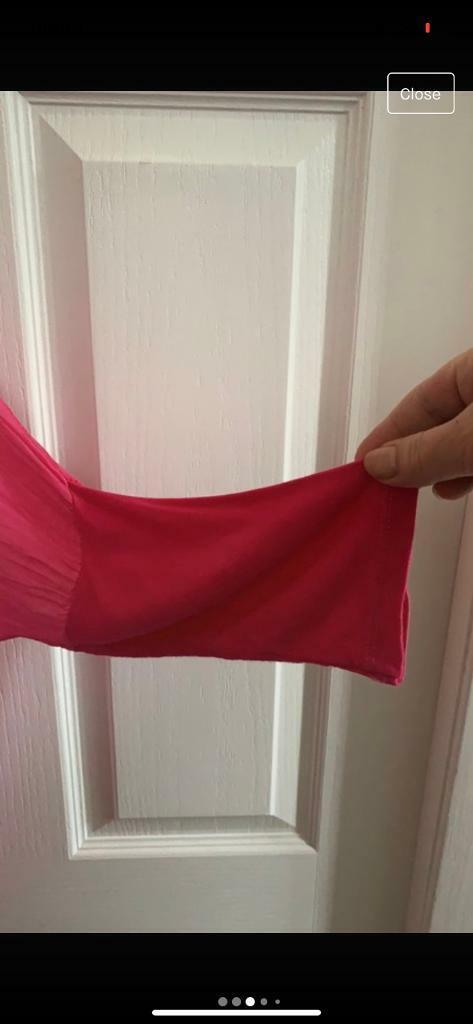 Lovely BNWT pink top with matching vest top and scarf. One size.