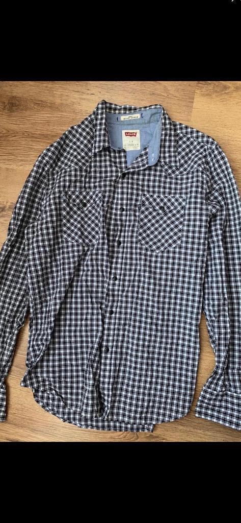 image for Men’s Levi Strauss check shirt Size L