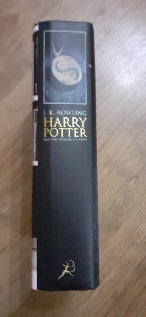 Harry Potter and the Deathly Hallows (adult edition)