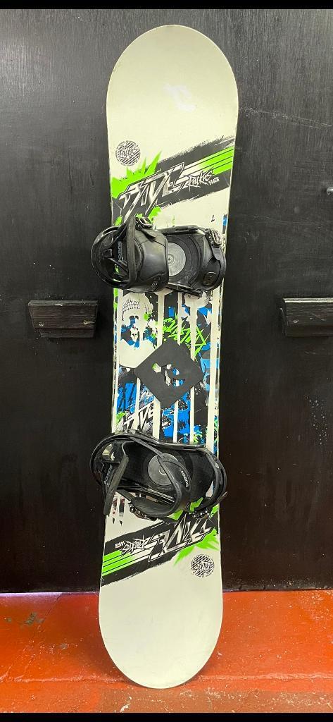 Ride Ruckus kids used snowboard 148wide +Burton Freestyle bindings M | in  Tranent, East Lothian | Gumtree