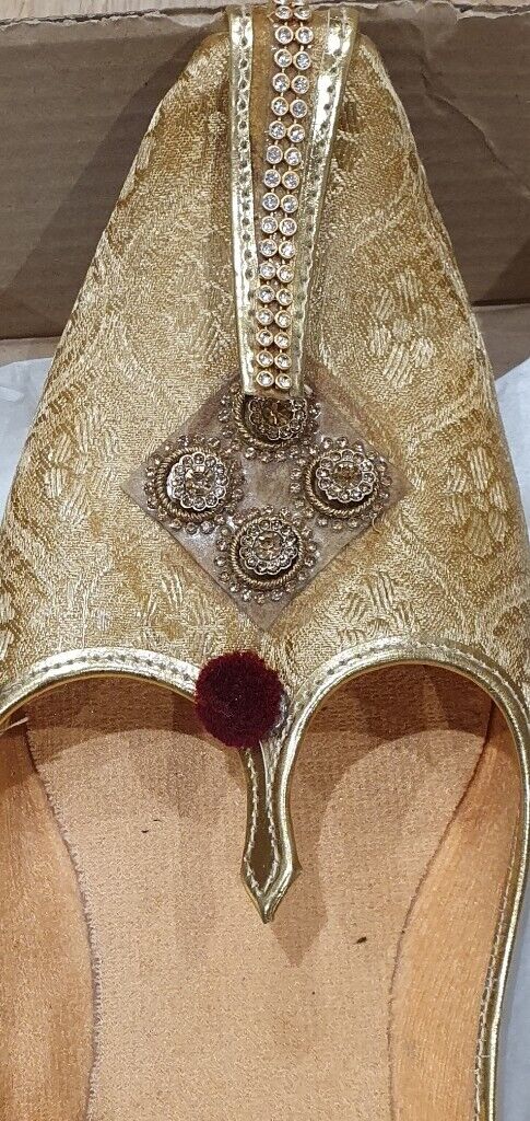 image for Mens Multicoloured Wedding Khoosa/ Shoes with Stonework 