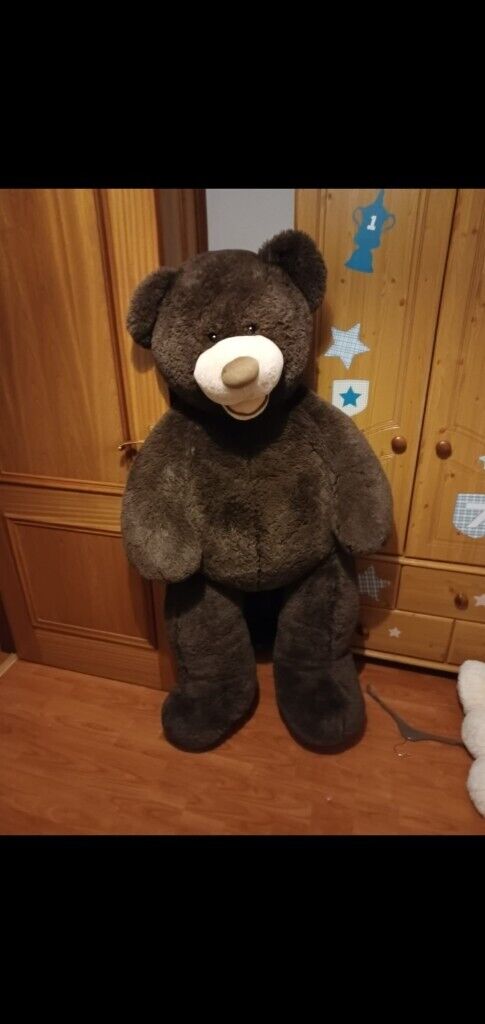 image for 3 like new massive cuddly toys 