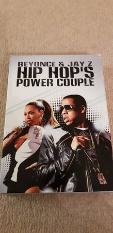 その他 Hip Hop's Power Couple: Jay-Z & Beyonce [DVD] Beyonce & Jay Z: Hip Hop Power Couple Two Disc DVD