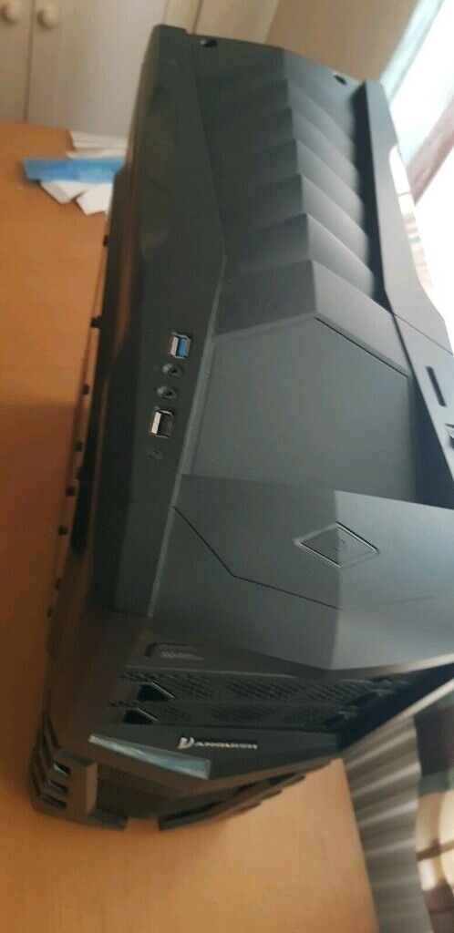  BUDGET PC AMD FX8350 8GB RAMS 120GB SSD WINDOWS 10  READ THE AD 