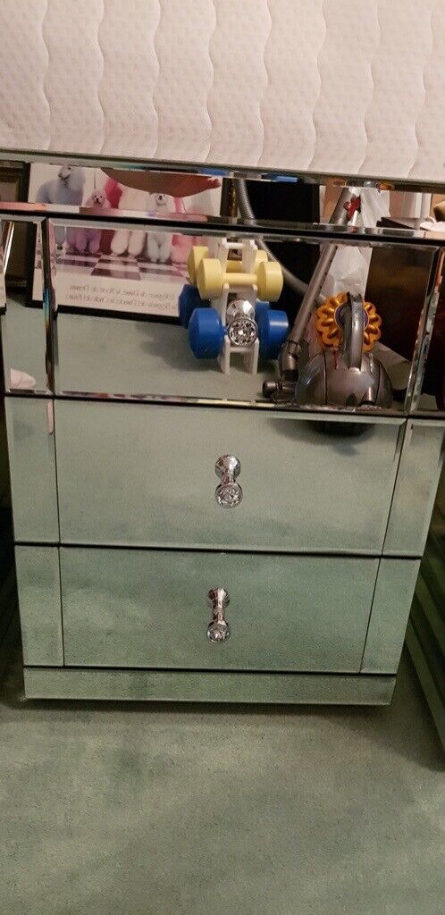 TOUGHENED MIRRORED 7 DRAWER DRESSING TABLE AND 2 X BEDSIDE TABLES WITH 3 DRAWERS FROM 'MY FURNITURE'