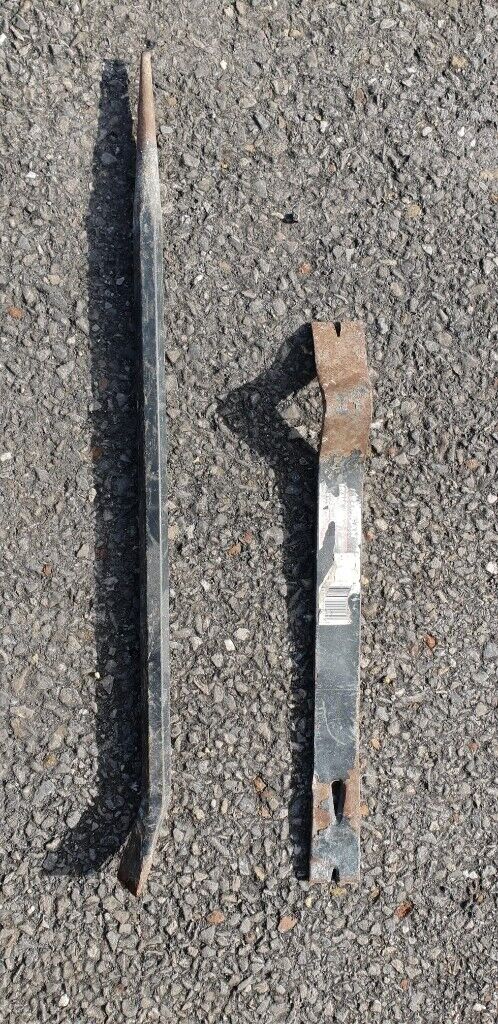 Trojan prybar and crowbar