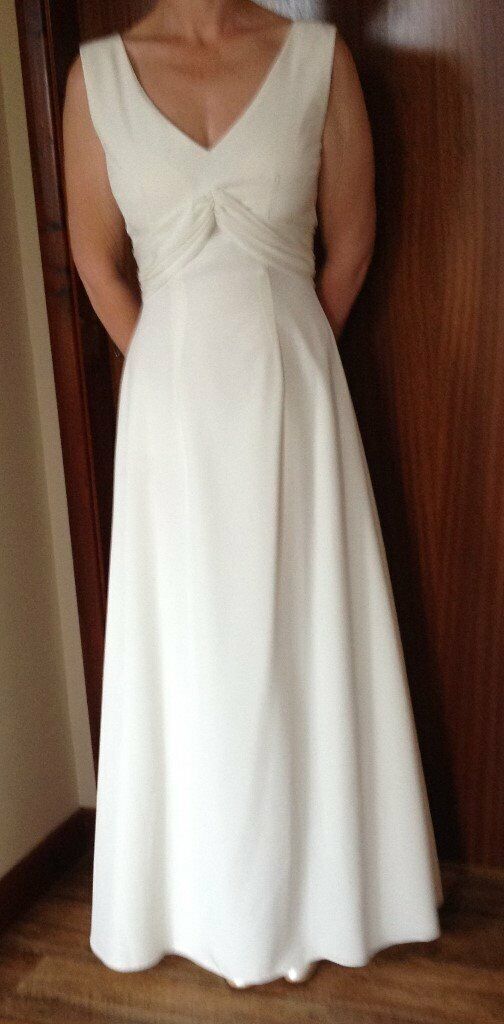 image for 'Loulou' Wedding dress size 10 with veil