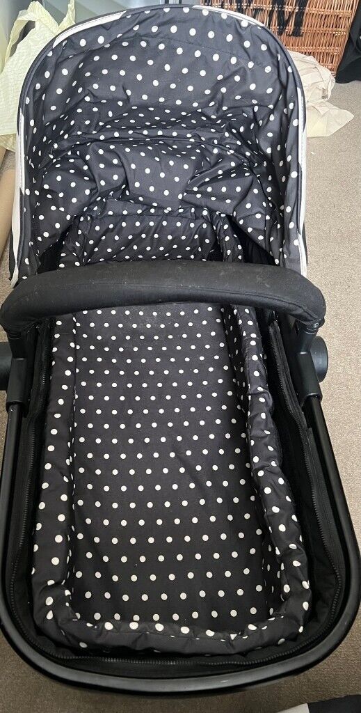 image for Cosatto Carrycot, excellent condition, all extras as in images