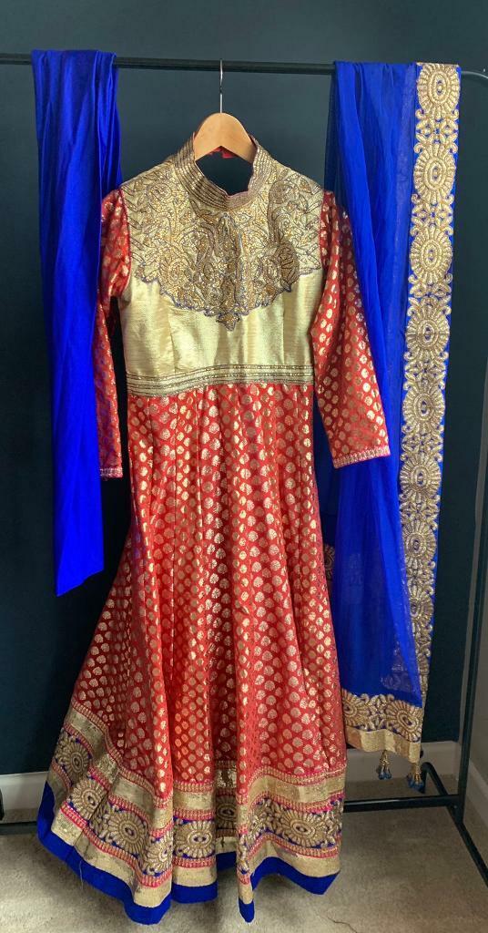 image for STUNNING Indian heavy party wedding gown/dress