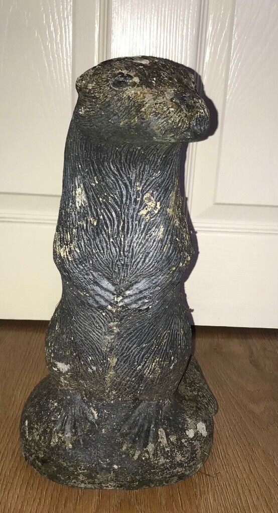 Vintage garden decoration Otter