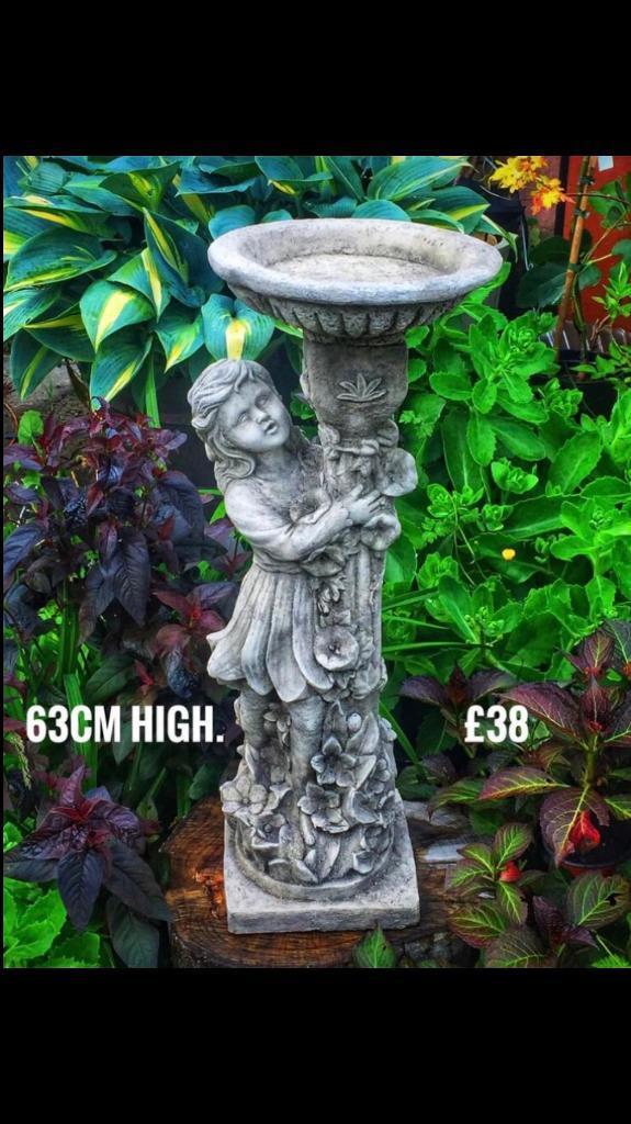 Garden statues £38.Cross Hands