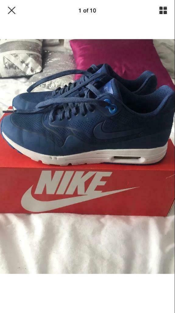 image for Nike air max