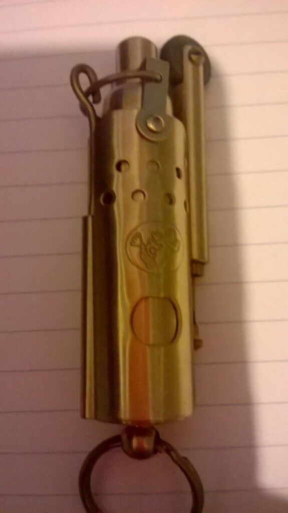 ww1 army and navy reproduction petrol lighter in presentation box