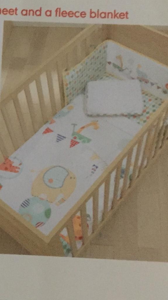 image for Unisex bedding for a crib/cot bed (REDUCED from £30)