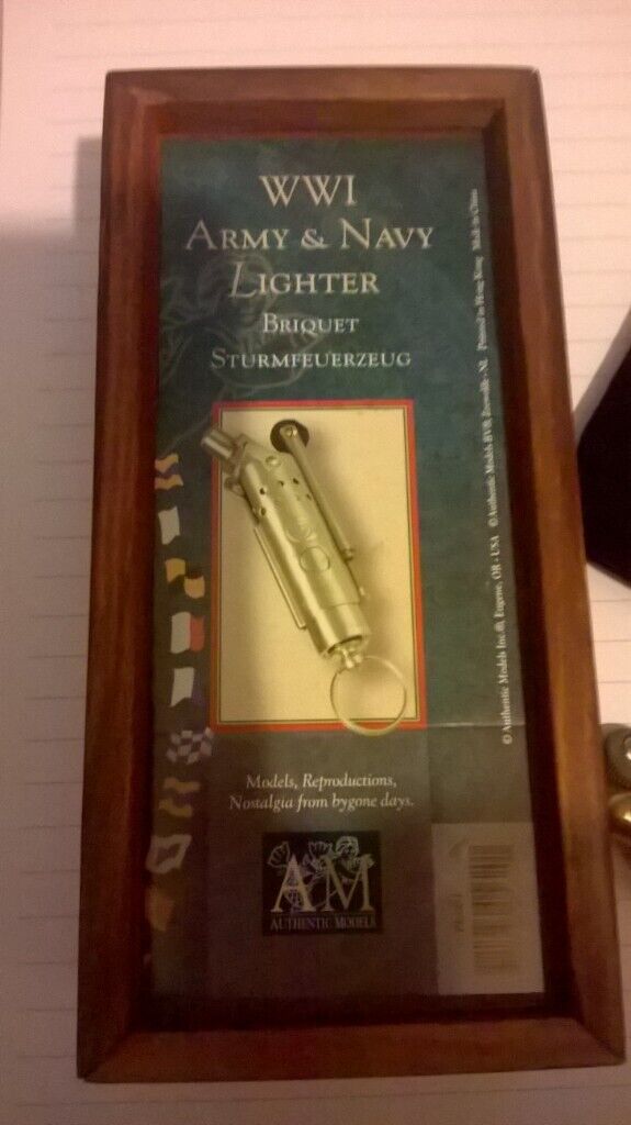 ww1 army and navy reproduction petrol lighter in presentation box