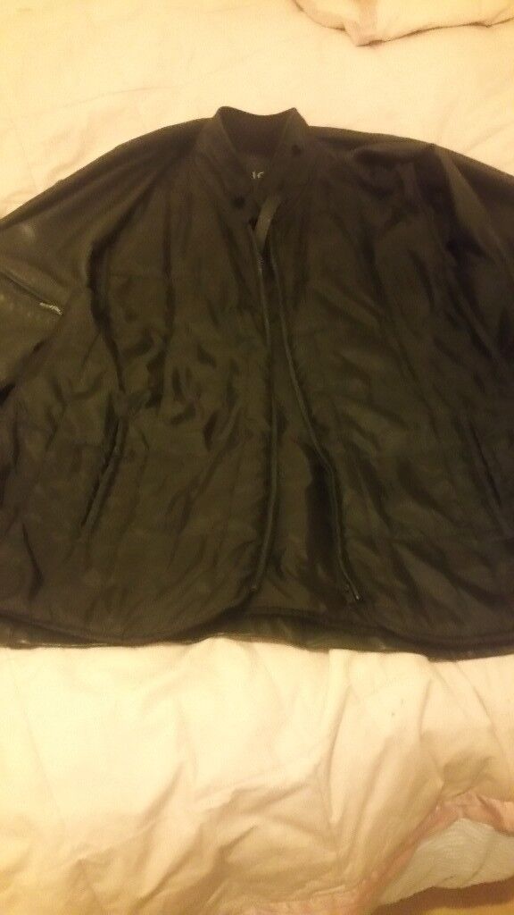 Vintage 90's JCT VERA PELLE Black Leather Suede Jacket. Excellent condition. Size EU 54 (large).