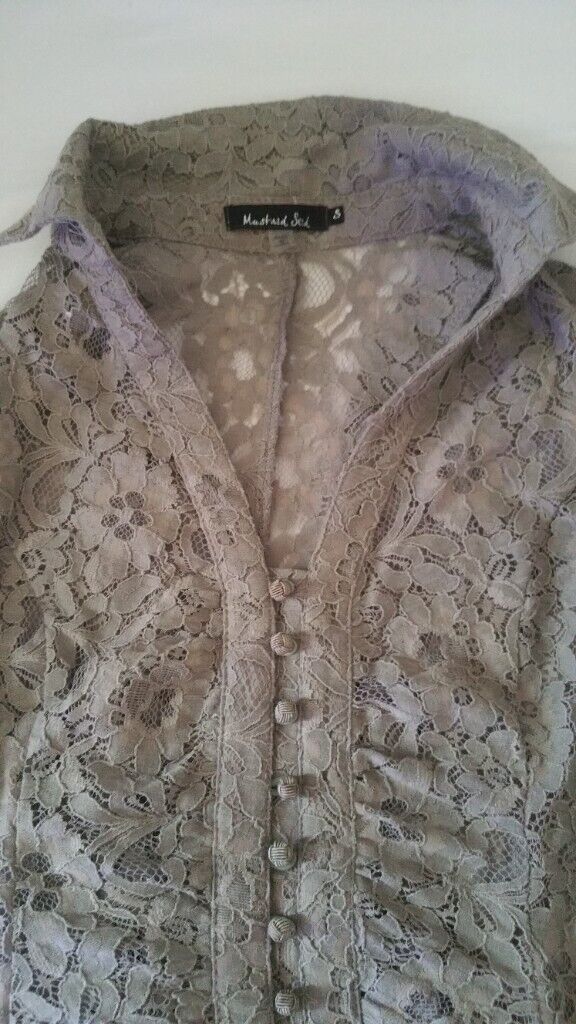 Top:Open shoulders & lacy pattern (NEW, NOT WORN)